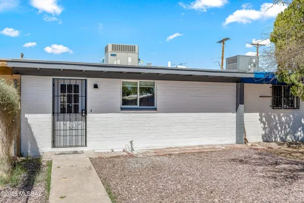 $199,900 | 3675 East Shepherd Place, Tucson, AZ 85713