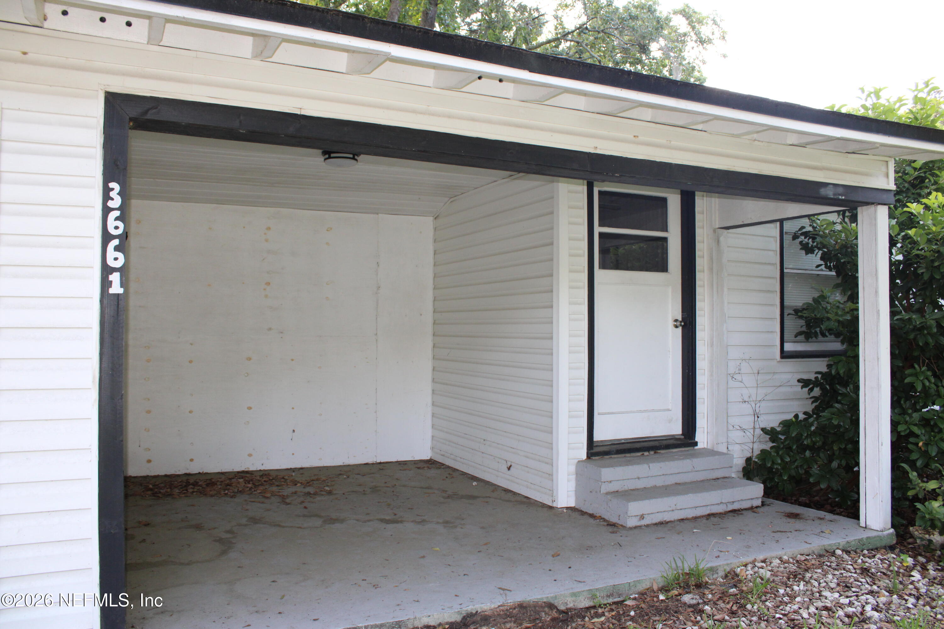3661 Cascade Road Jacksonville, FL 32207 - Photo 2 of 19 IMG_0614