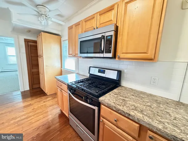 $1,800 | 1087 Buttonwood Avenue, Bensalem, PA 19020