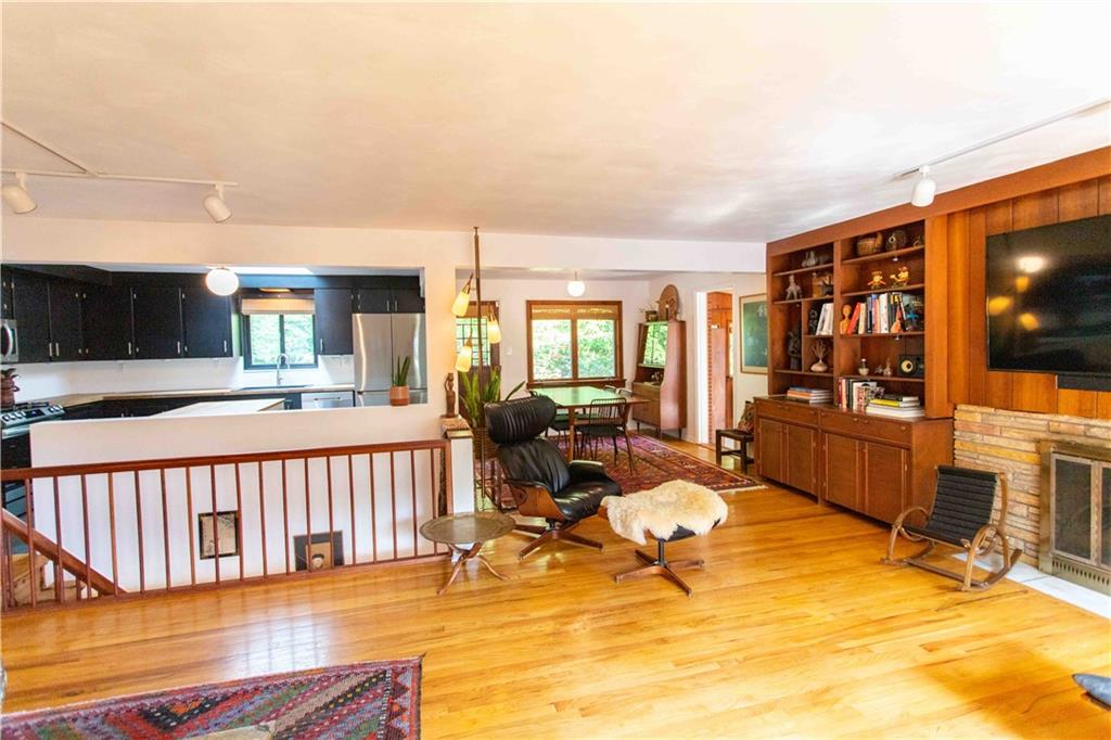 2101 Beulah Road Pittsburgh, PA 15235 - Photo 4 of 50 Gallery Image 4