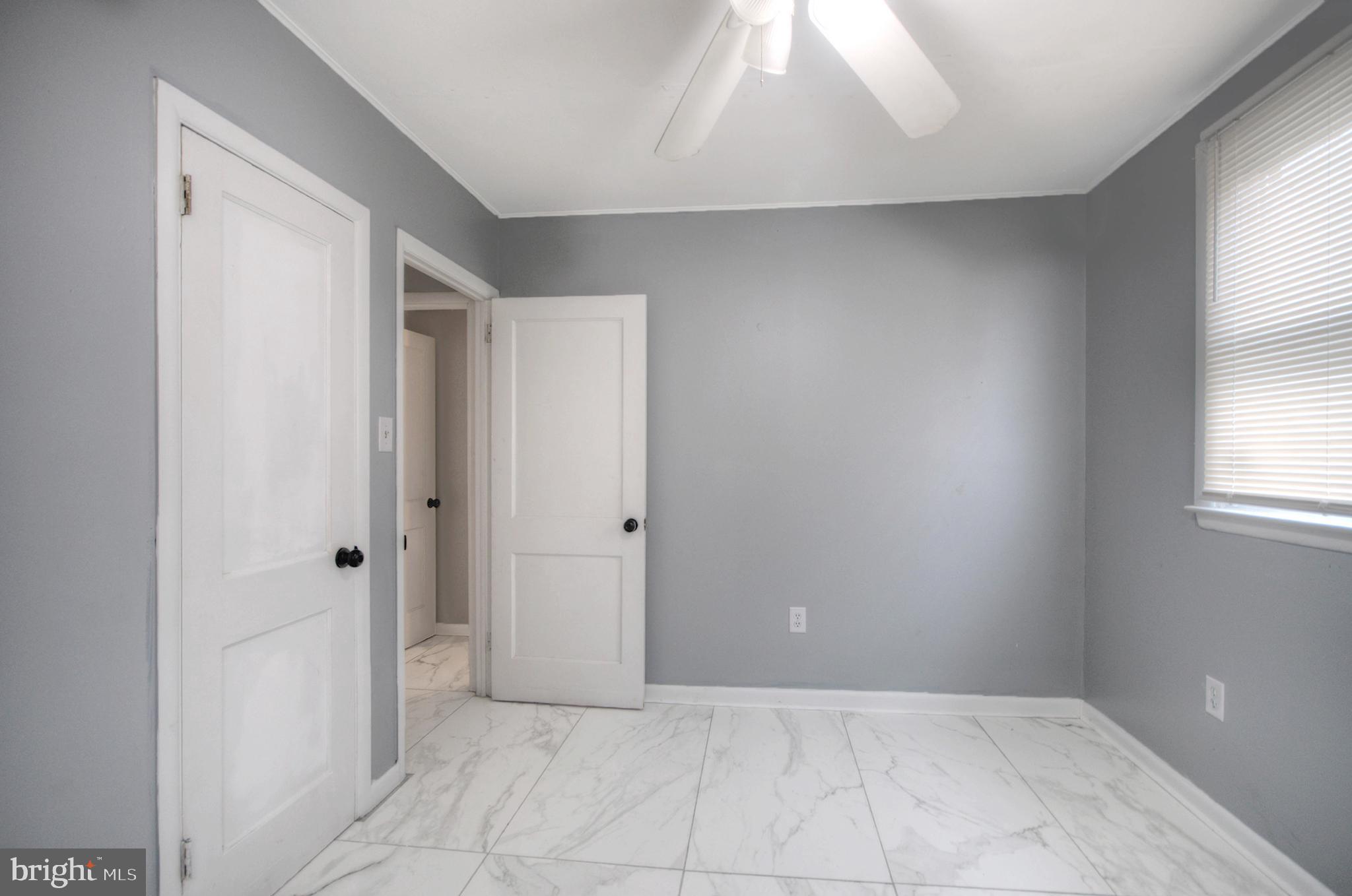32 Fairmount Avenue Lindenwold, NJ 08021 - Photo 22 of 37 a view of an empty room and window
