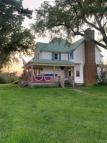 $490,000 | 25367 Stelling Road, Mora, MO 65345