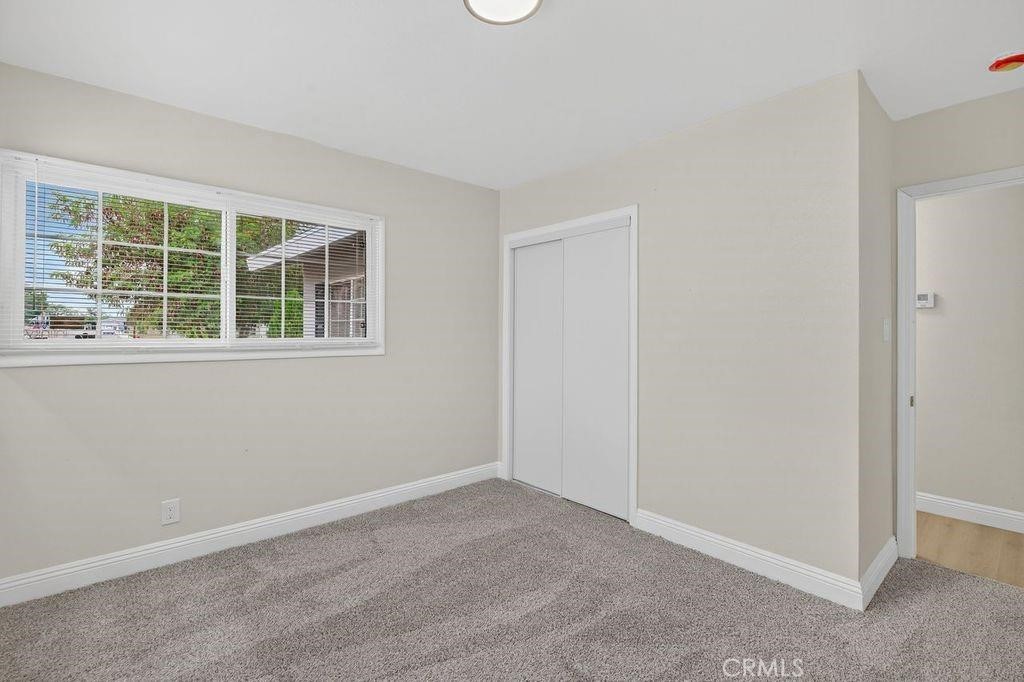629 South Sage Avenue Rialto, CA 92376 - Photo 10 of 16 an empty room with a window