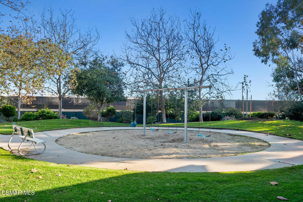 916 Lighthouse Way Port Hueneme, CA 93041 - Photo 24 of 26 a view of a park