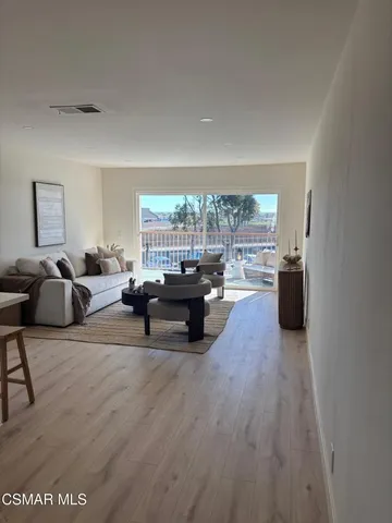 $599,999 | 916 Lighthouse Way, Port Hueneme, CA 93041