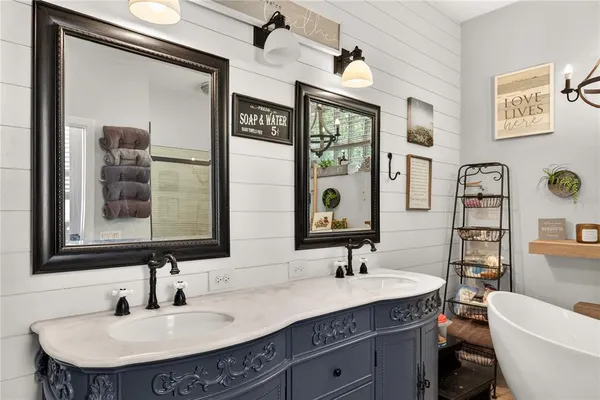 $750,000 | 2040 Park Forest Boulevard, Mount Dora, FL 32757