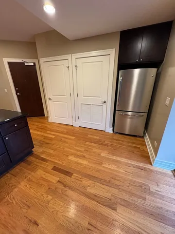 $1,800 | 1640 West Fargo Avenue, Unit 101, Chicago, IL 60626