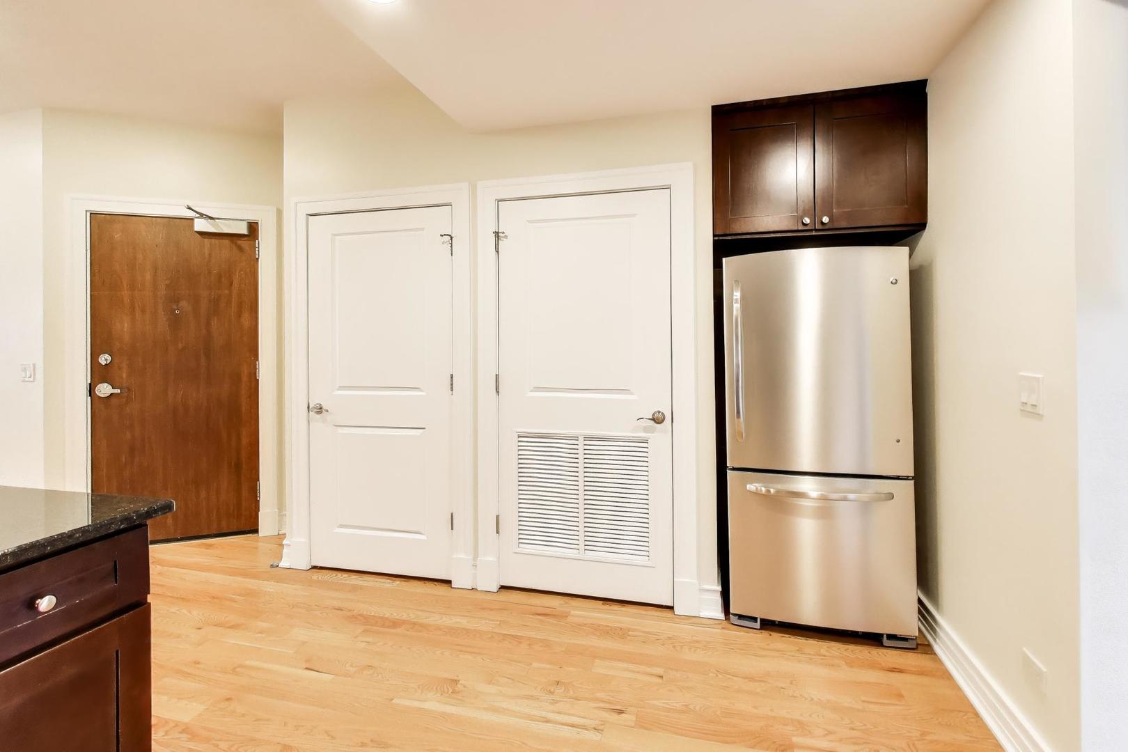 1640 West Fargo Avenue, Unit 101 Chicago, IL 60626 - Photo 10 of 22 a view of kitchen space with wooden floor