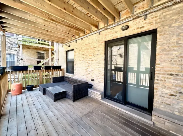 $1,800 | 1640 West Fargo Avenue, Unit 101, Chicago, IL 60626