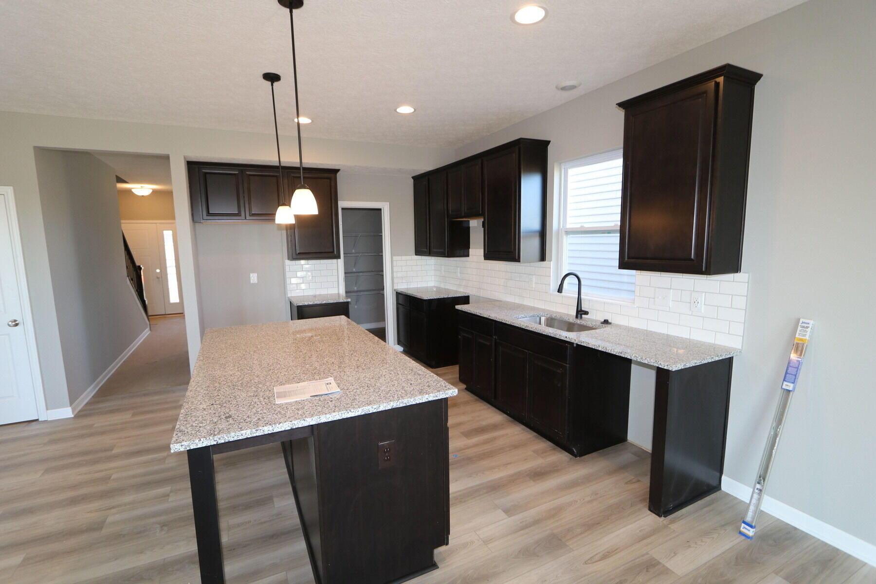 7203 Ribault Drive Northwest Pickerington, OH 43147 - Photo 6 of 19 Kitchen