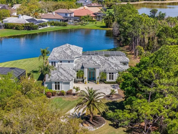 $1,100,000 | 7517 Coventry Court, Lakewood Ranch, FL 34202