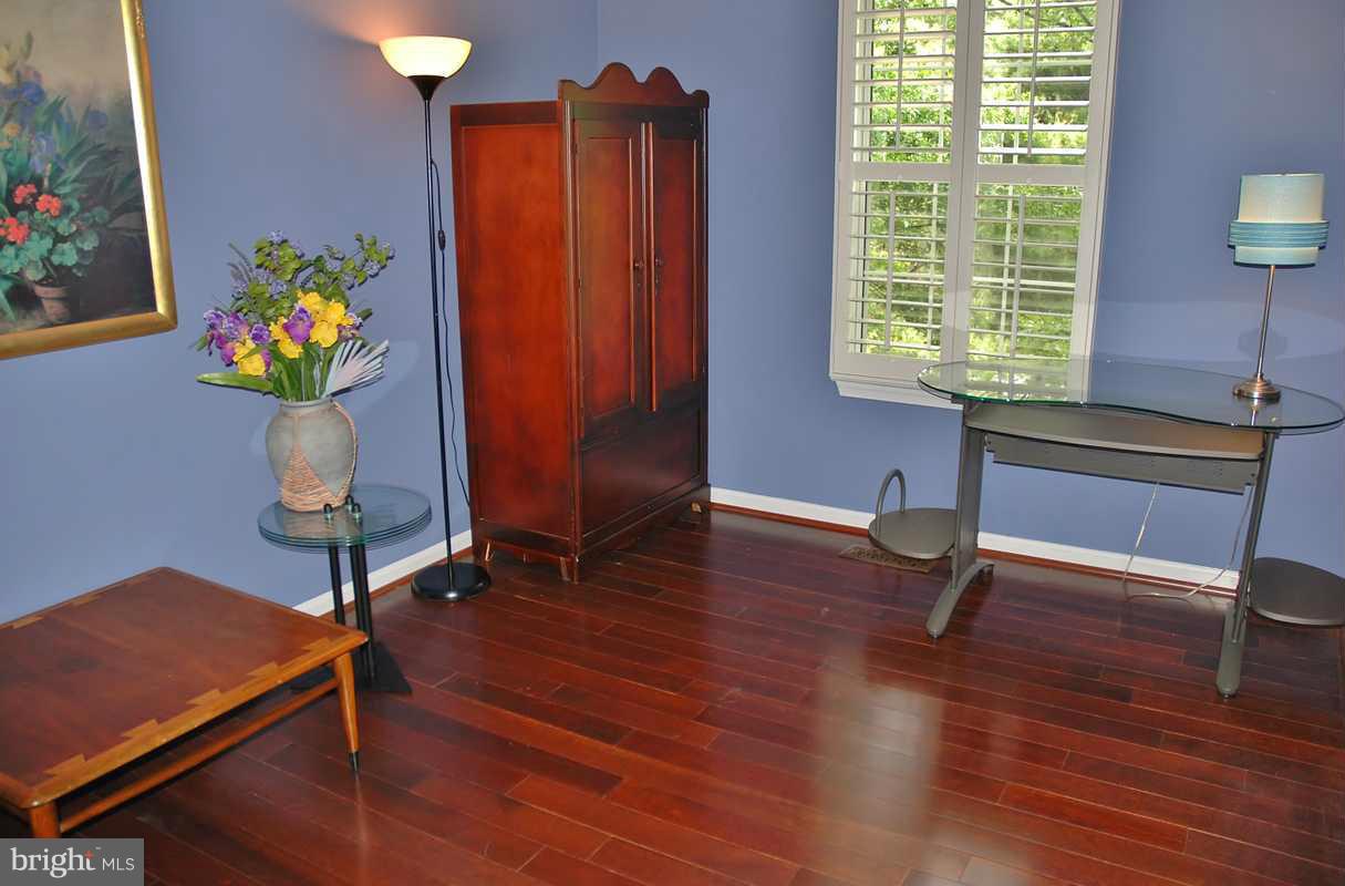 36 Dawn View Court Silver Spring, MD 20904 - Photo 10 of 27 Bedroom