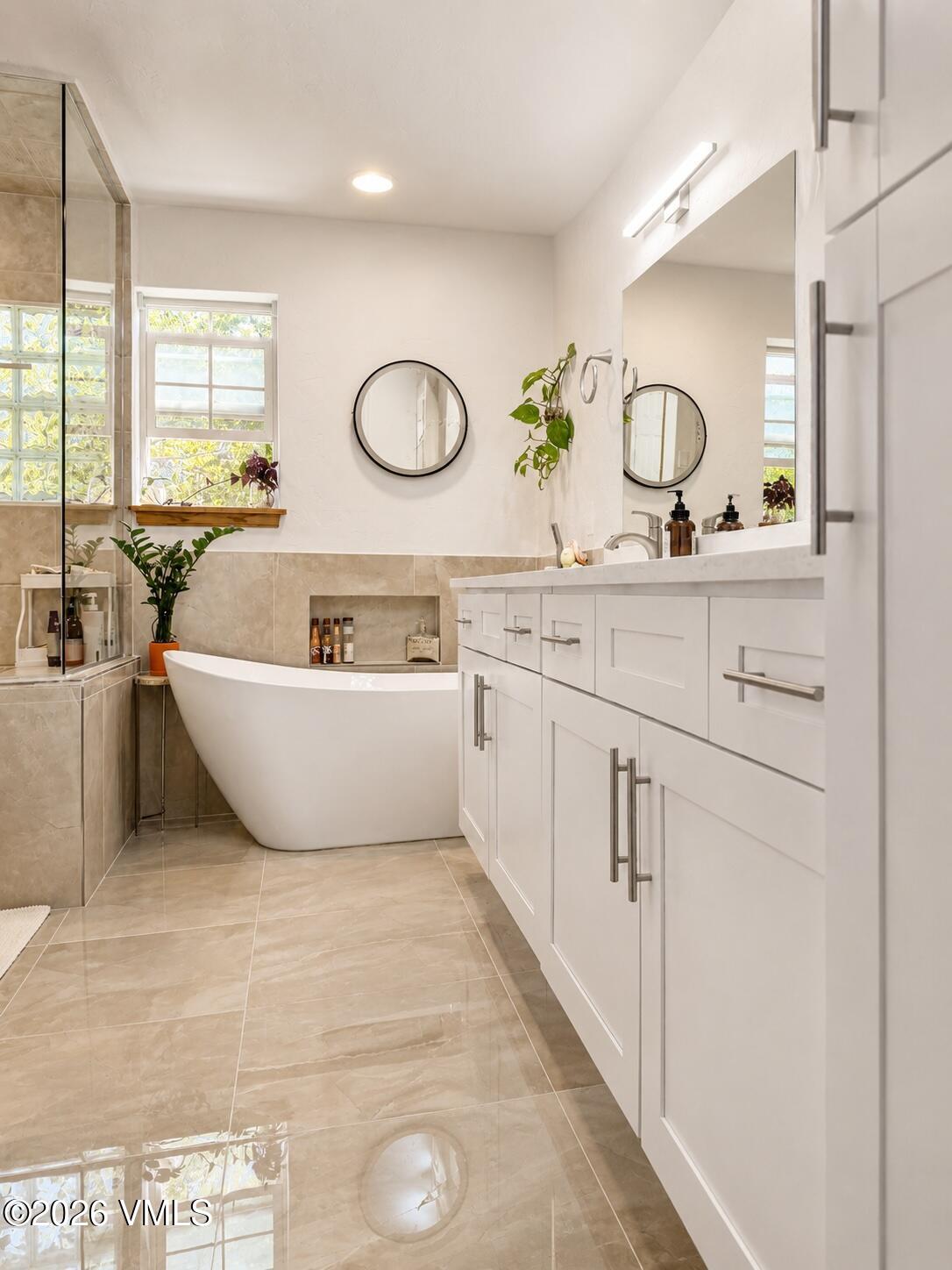 8 Snow Goose Eagle, CO 81631 - Photo 13 of 40 master bath