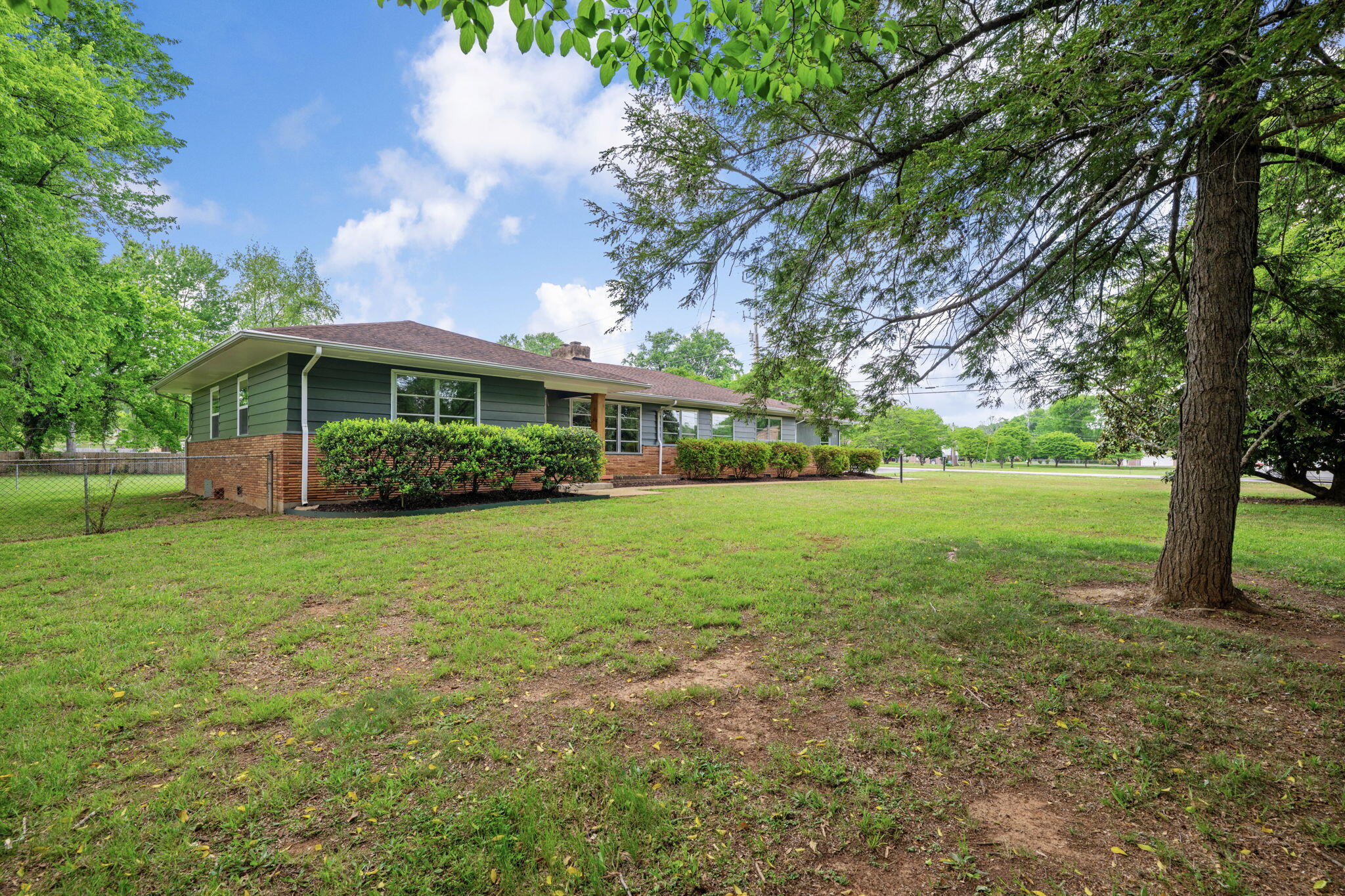 1847 Hickory Valley Road Chattanooga, TN 37421 - Photo 40 of 52 5-web-or-mls-DSC_9248