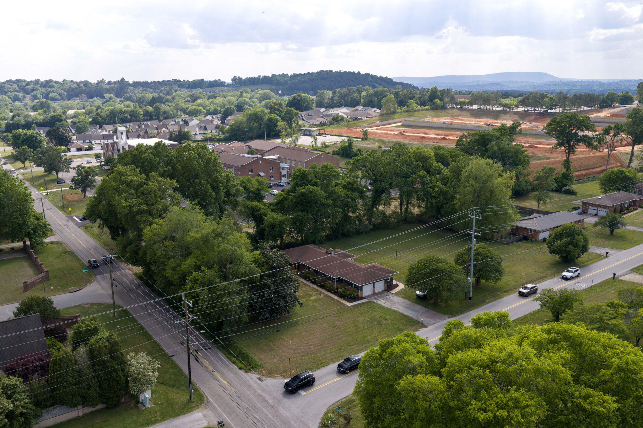 1847 Hickory Valley Road Chattanooga, TN 37421 - Photo 47 of 52 43-web-or-mls-DJI_20260423165217_0025_D-