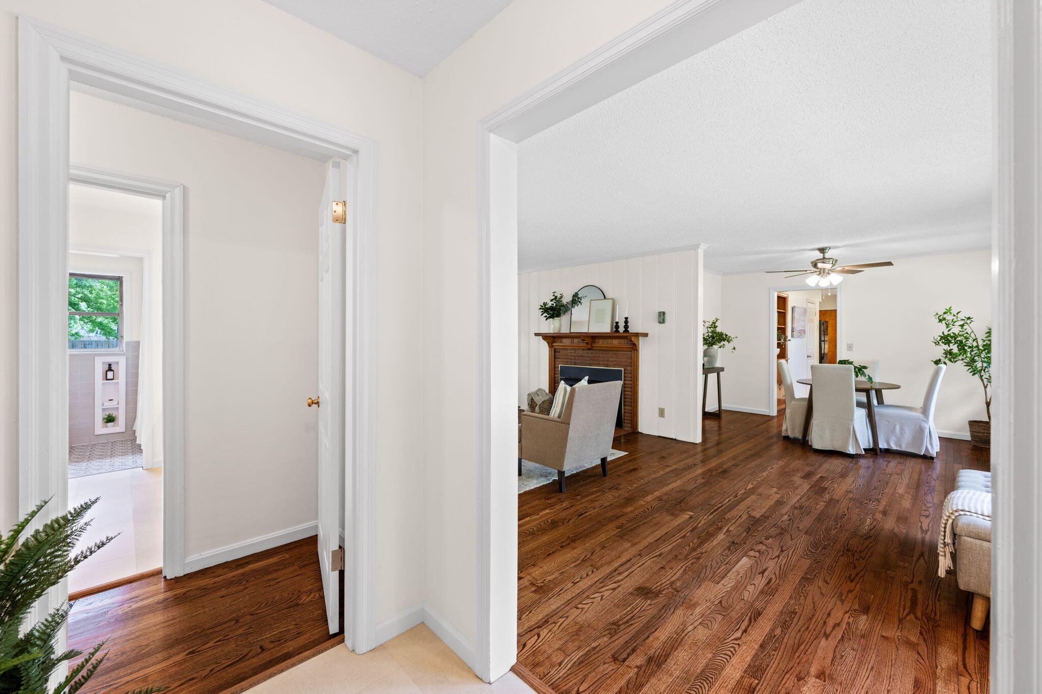 1847 Hickory Valley Road Chattanooga, TN 37421 - Photo 6 of 52 14-web-or-mls-DSC_9280
