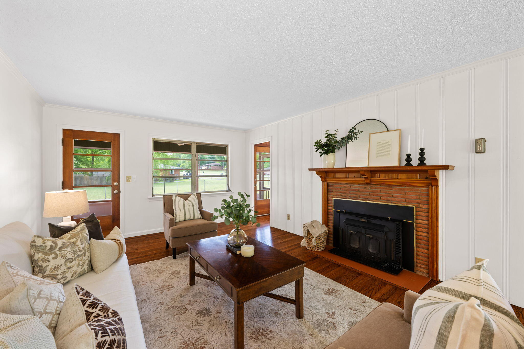 1847 Hickory Valley Road Chattanooga, TN 37421 - Photo 7 of 52 15-web-or-mls-DSC_9286