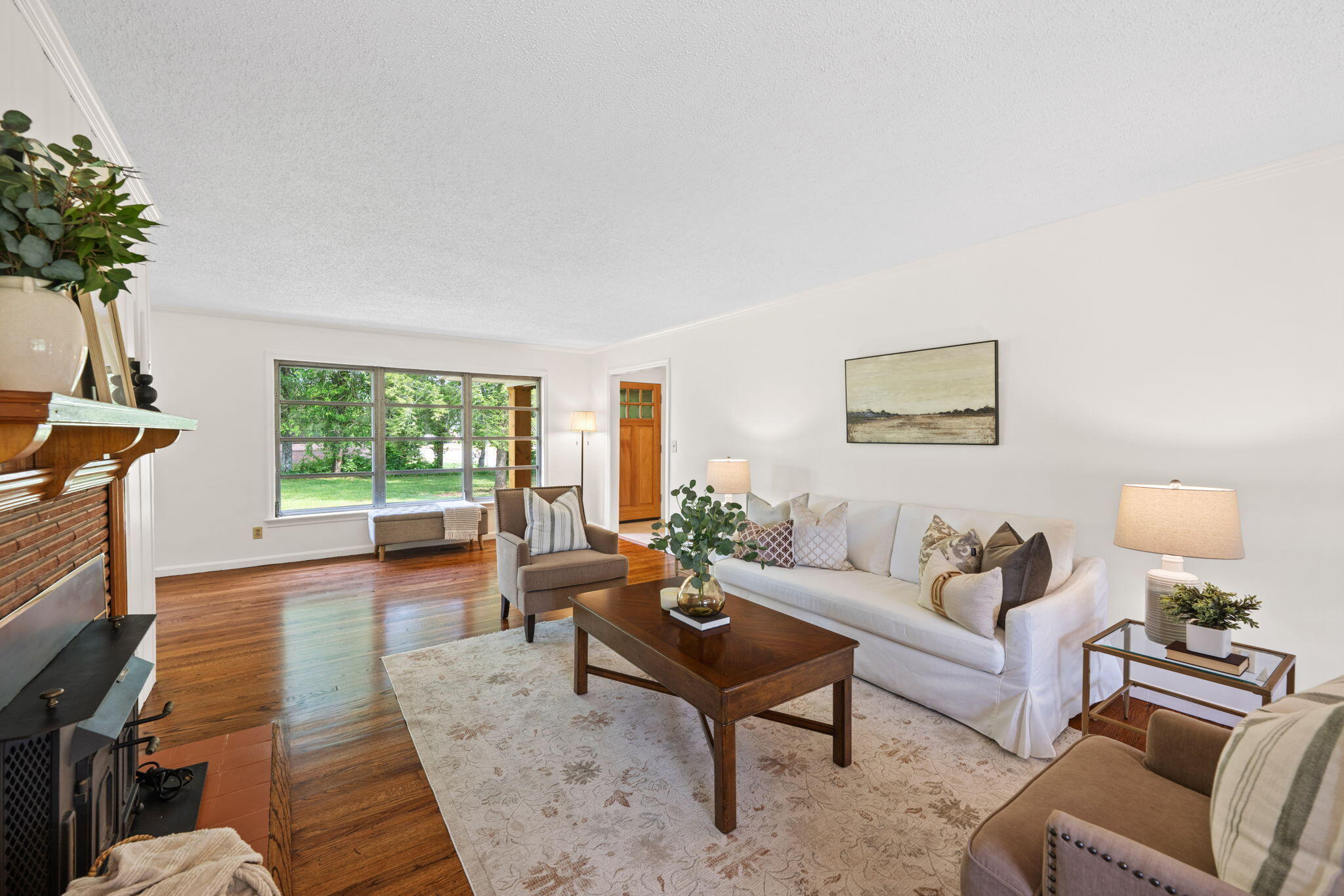 1847 Hickory Valley Road Chattanooga, TN 37421 - Photo 9 of 52 17-web-or-mls-DSC_9292