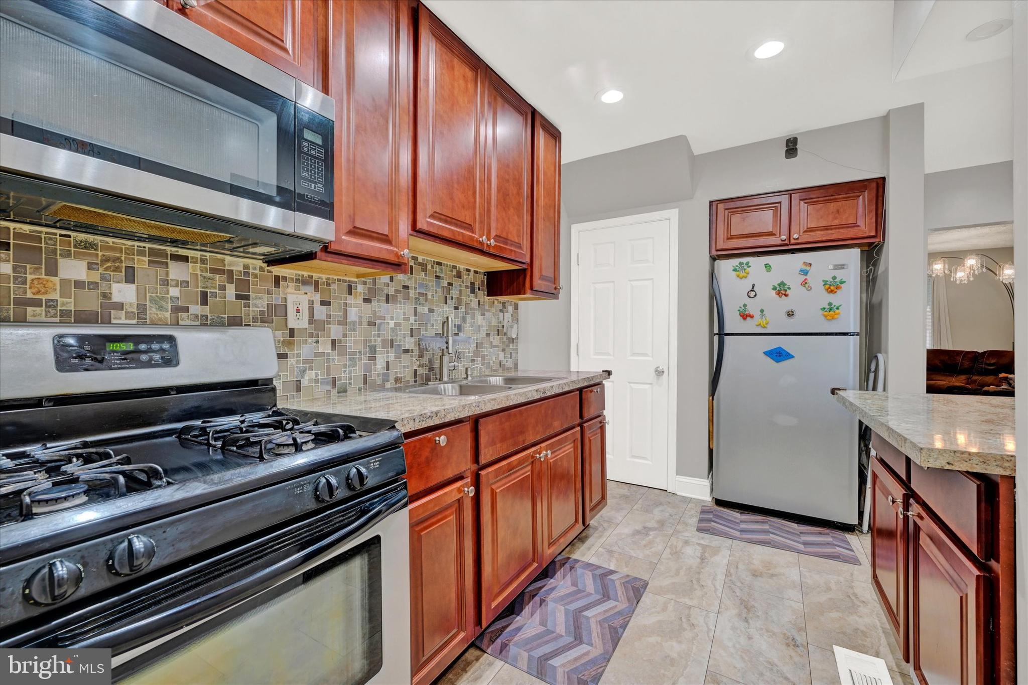 143 Riverthorn Road Middle River, MD 21220 - Photo 11 of 28 Gallery Image 11
