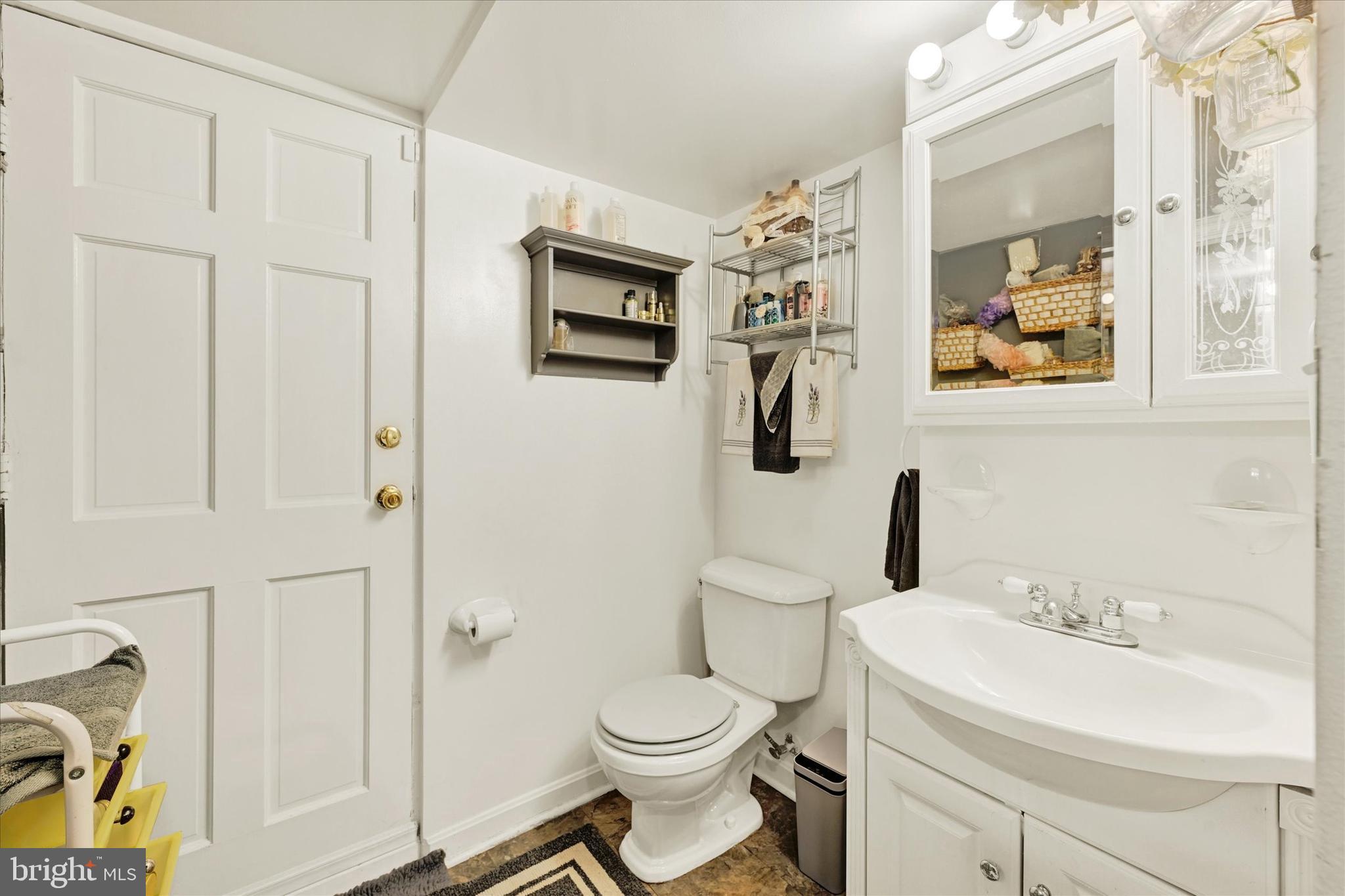 143 Riverthorn Road Middle River, MD 21220 - Photo 23 of 28 Gallery Image 23