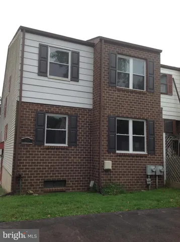 $1,900 | 298 Birch Drive, Unit A, Lafayette Hill, PA 19444