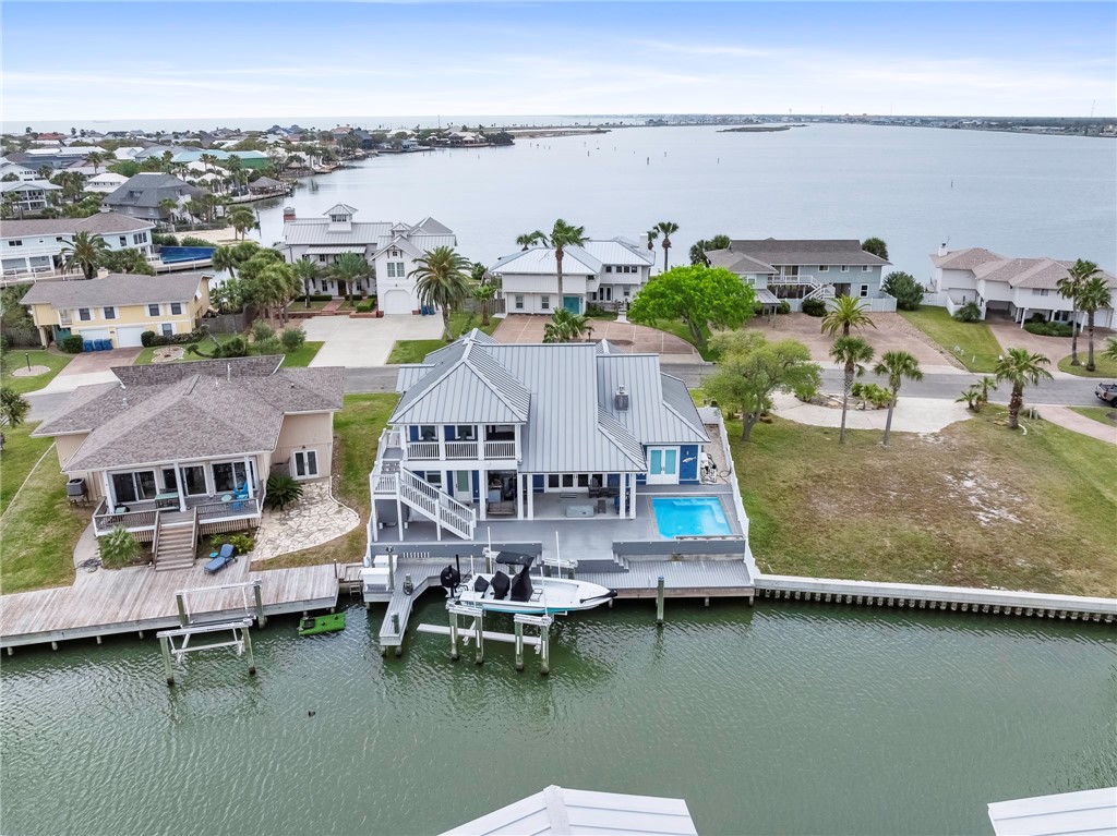 37 Flamingo Road Rockport, TX 78382 - Photo 5 of 40