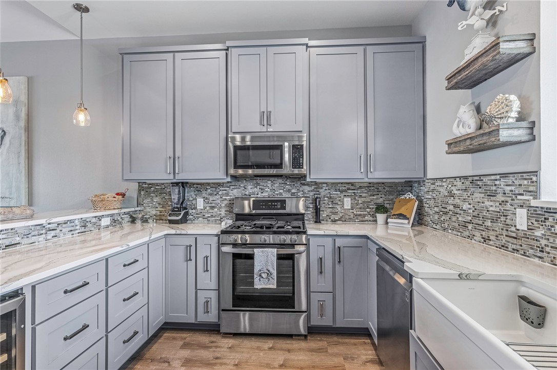 37 Flamingo Road Rockport, TX 78382 - Photo 10 of 40