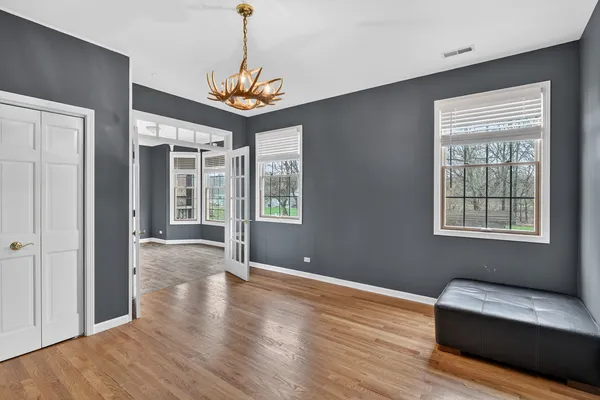 $469,900 | 412 Rainbow Drive, Sleepy Hollow, IL 60118