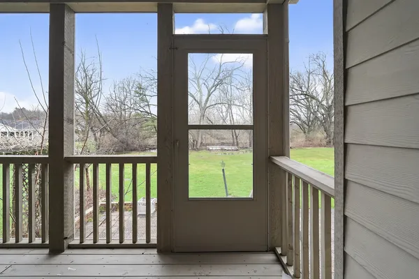 $469,900 | 412 Rainbow Drive, Sleepy Hollow, IL 60118