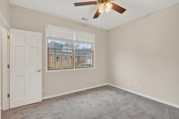 $469,900 | 412 Rainbow Drive, Sleepy Hollow, IL 60118