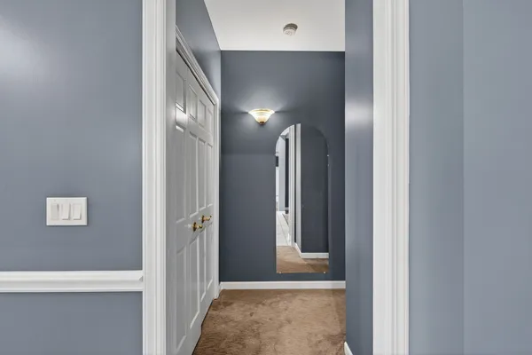 $469,900 | 412 Rainbow Drive, Sleepy Hollow, IL 60118