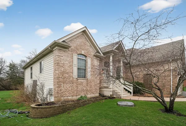 $469,900 | 412 Rainbow Drive, Sleepy Hollow, IL 60118
