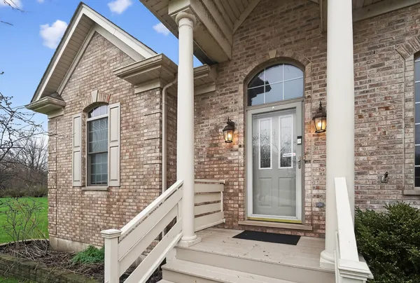 $469,900 | 412 Rainbow Drive, Sleepy Hollow, IL 60118