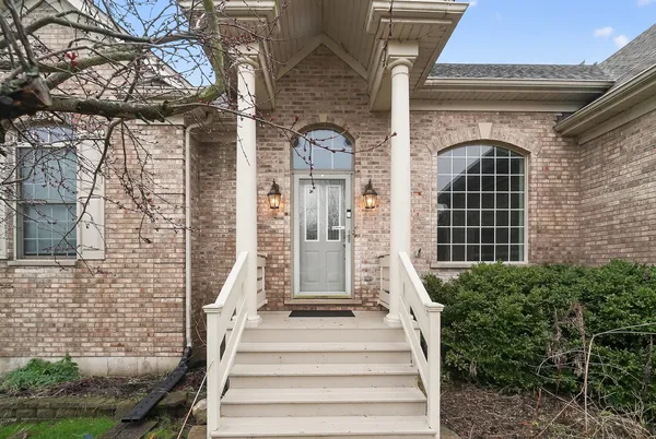 $469,900 | 412 Rainbow Drive, Sleepy Hollow, IL 60118