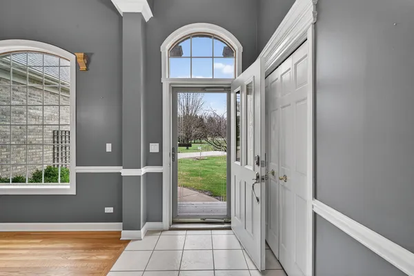 $469,900 | 412 Rainbow Drive, Sleepy Hollow, IL 60118