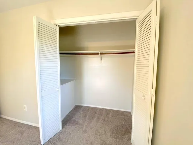 $495,000 | 916 Pyrtle Drive, Unit A B AND C, Salem, VA 24153