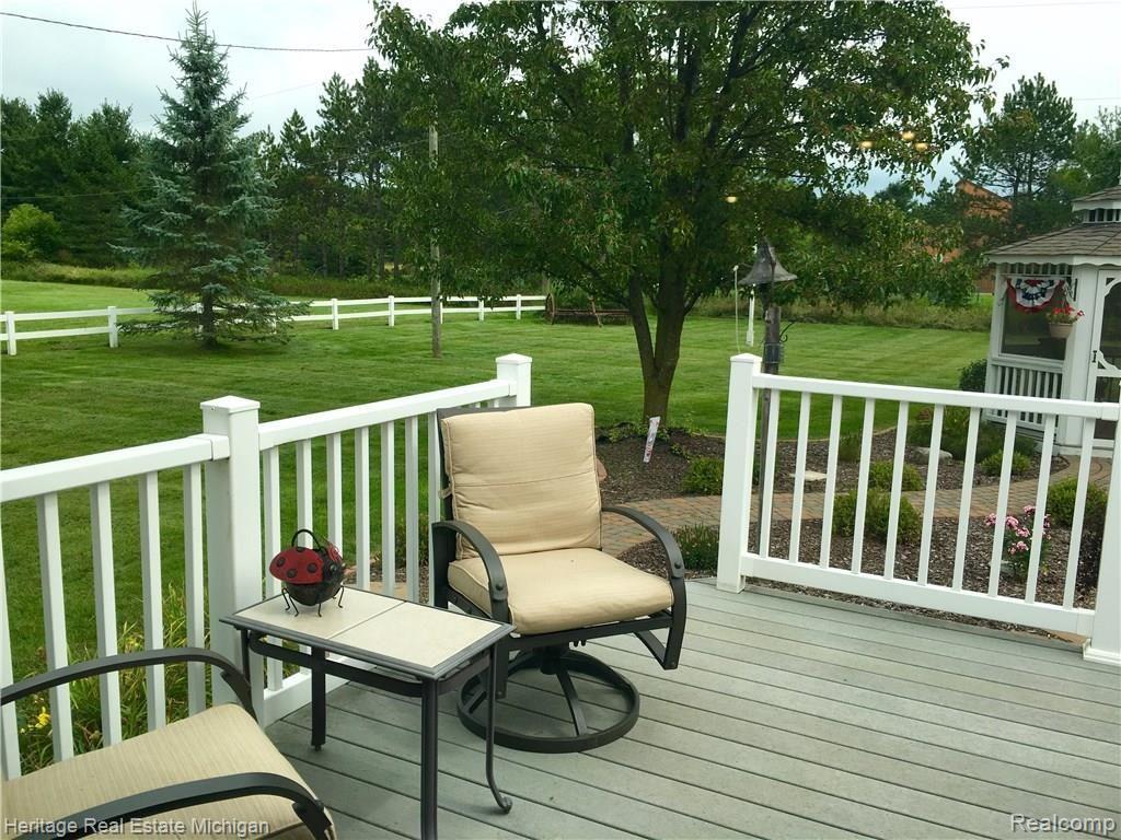 3550 Byron Road Howell, MI 48855 - Photo 49 of 54 h.jpg