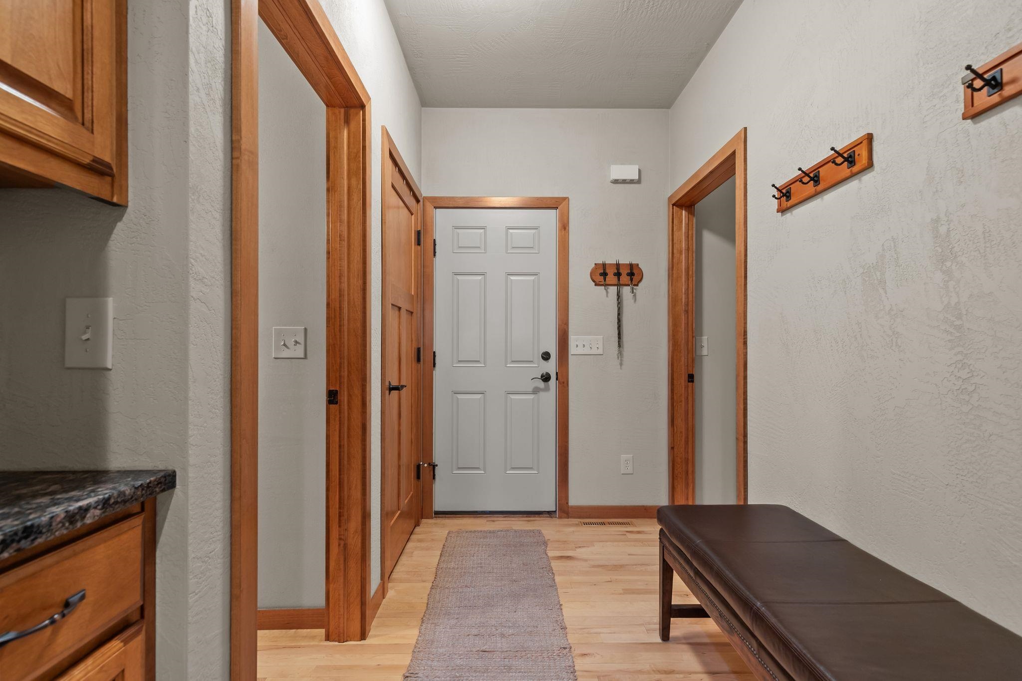 4231 Westview Lane Oshkosh, WI 54904 - Photo 11 of 68