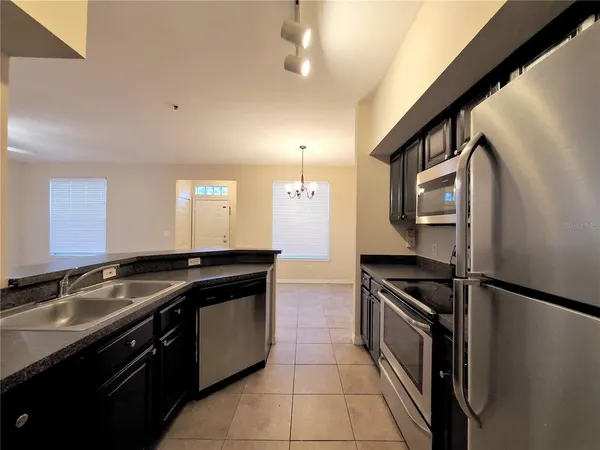 $1,599 | 6029 Westgate Drive, Unit 712, Orlando, FL 32835
