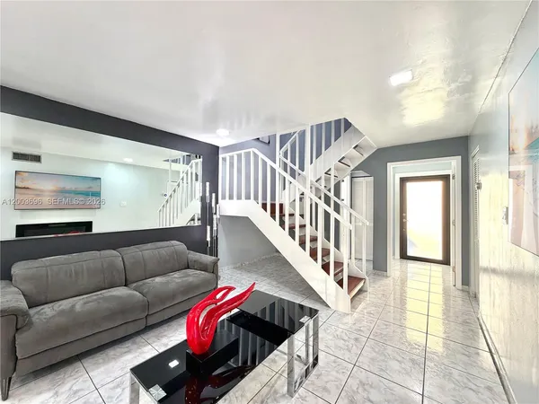 $525,000 | 8155 West 9th Court, Hialeah, FL 33014