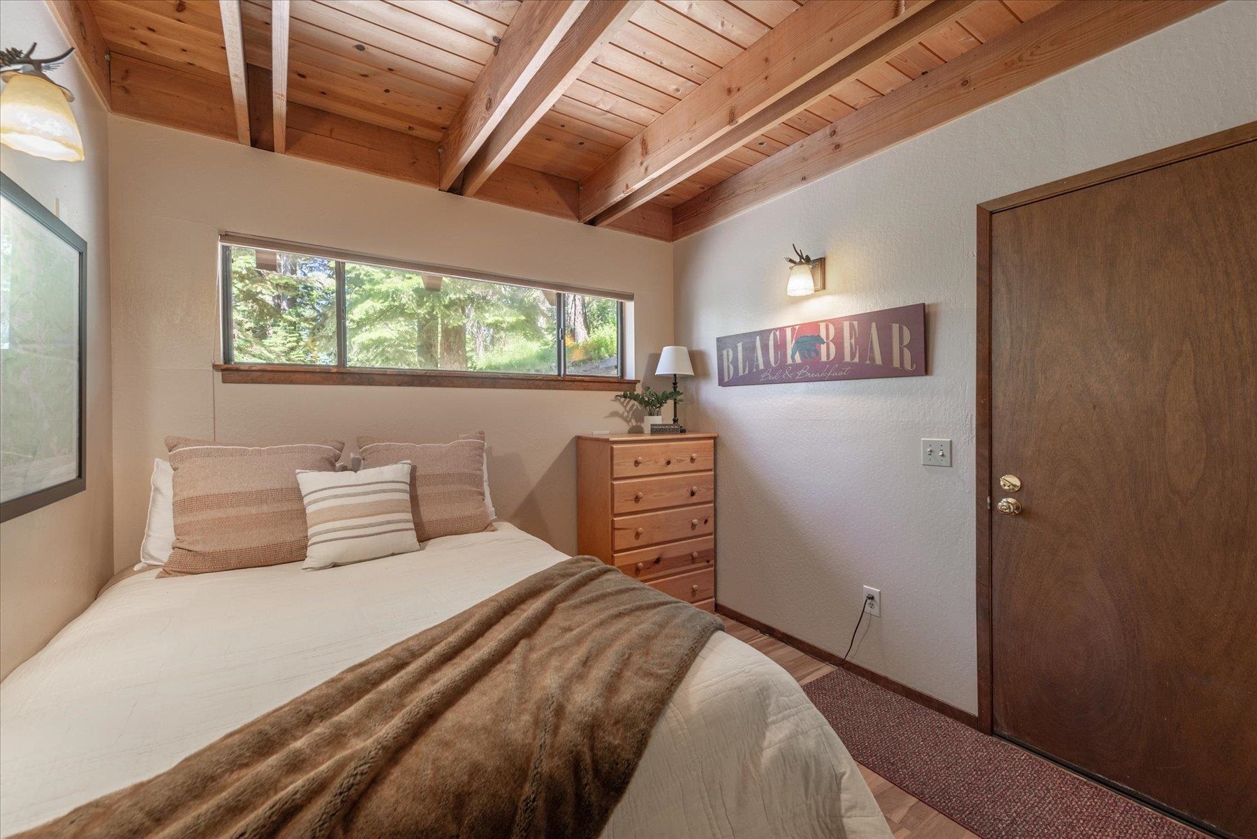 9335 Cascade Road Soda Springs, CA 95728 - Photo 10 of 21 Gallery Image 10