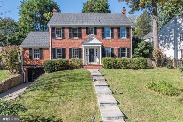 $1,480,000 | 5604 Ontario Circle, Bethesda, MD 20816