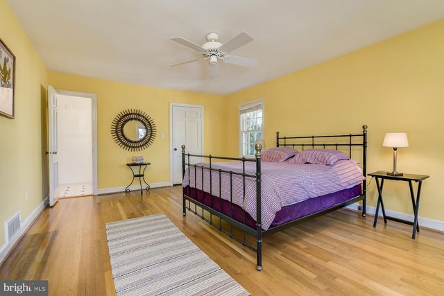 $1,480,000 | 5604 Ontario Circle, Bethesda, MD 20816