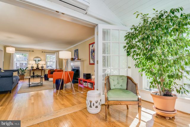 $1,480,000 | 5604 Ontario Circle, Bethesda, MD 20816