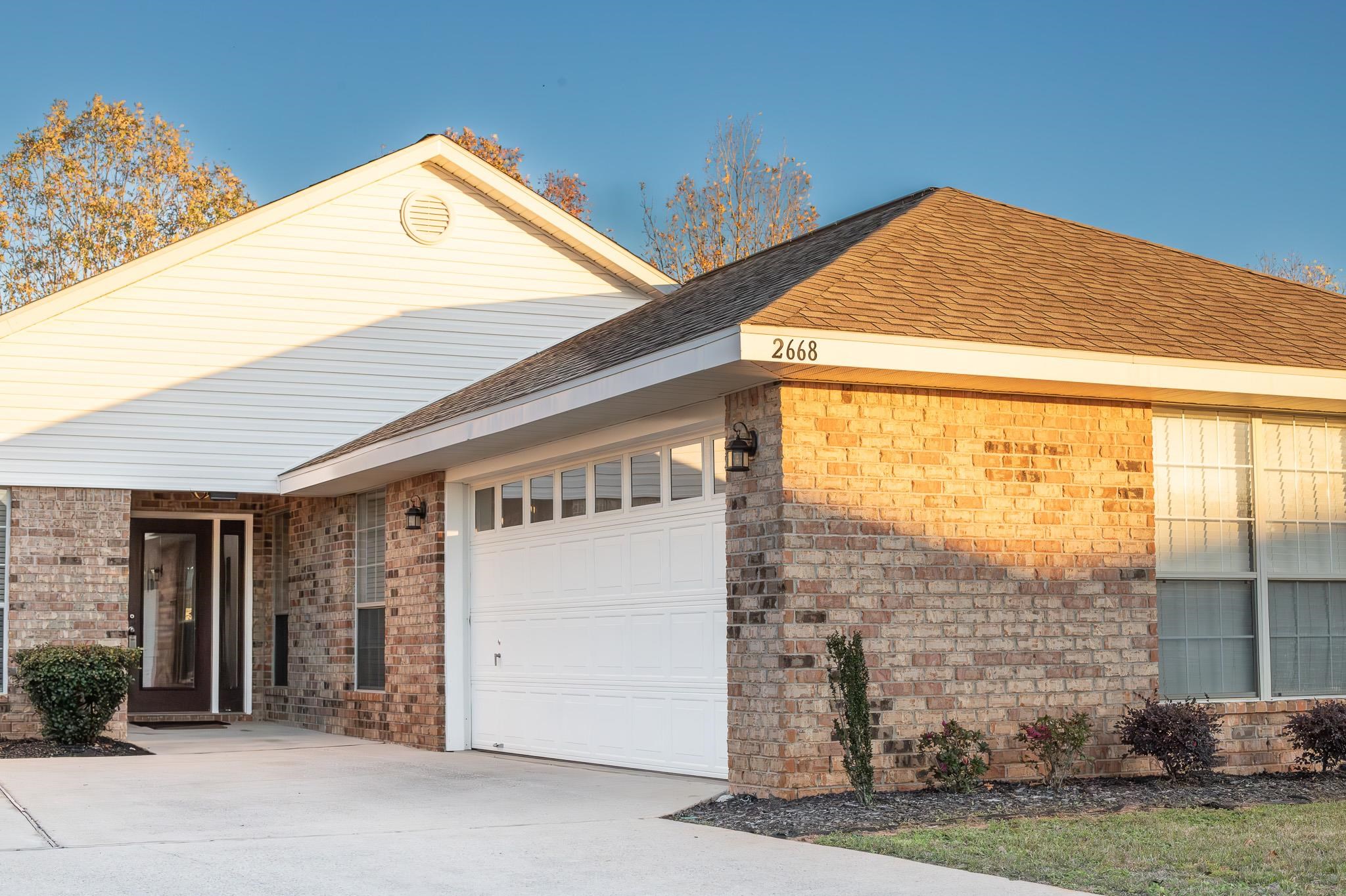 2668 Hampton Park Circle Foley, AL 36535 - Photo 2 of 20