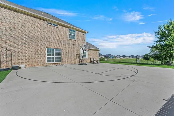 a view of a terrace view