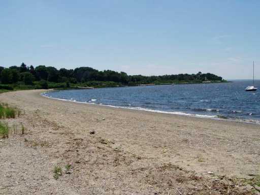 17 Fessenden Road Barrington, RI 02806 - Photo 3 of 4 Other.