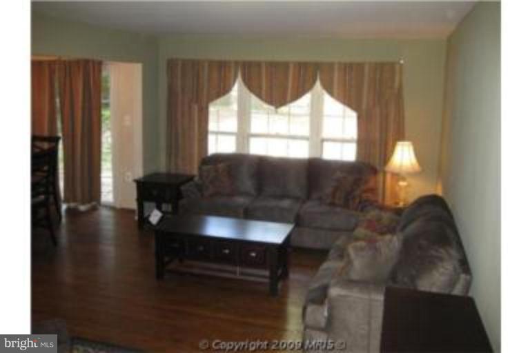 16109 Chester Mill Terrace Silver Spring, MD 20906 - Photo 4 of 6 Living Room