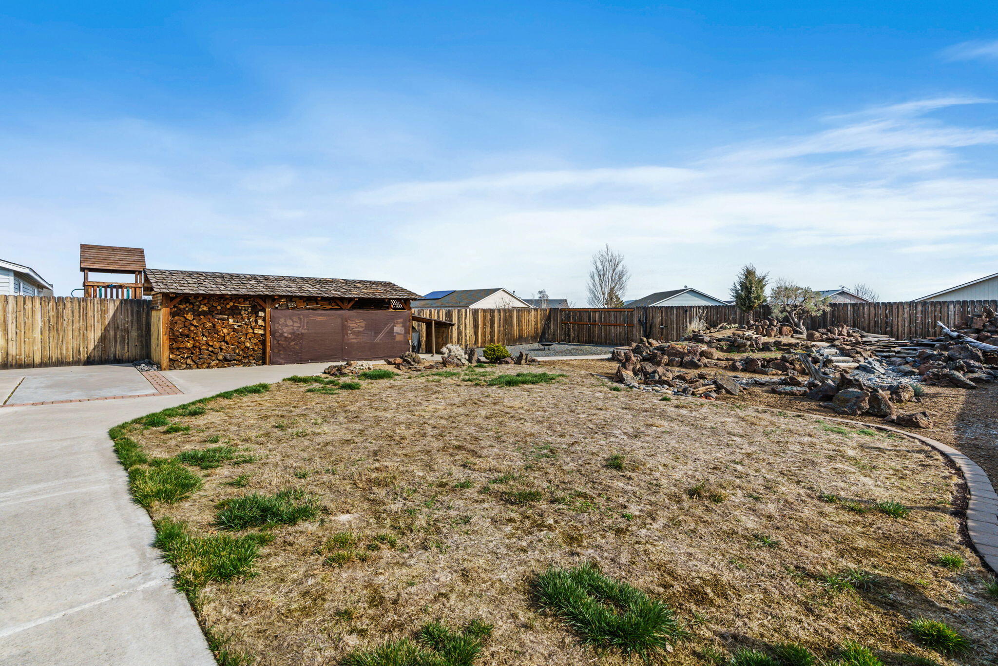 346 Center Ridge Drive Culver, OR 97734 - Photo 22 of 28 2023_04_13_346_center_ridge_dr_culver-27