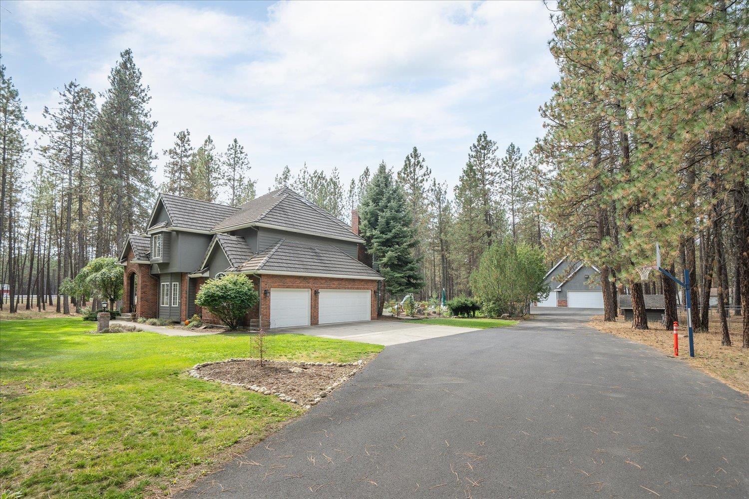 16809 North Saddle Hill Road Colbert, WA 99005 - Photo 3 of 39